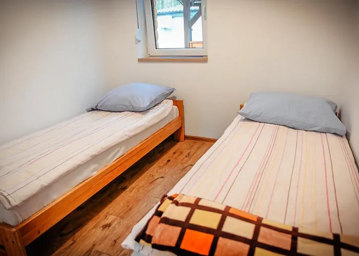 Letniskowy Szwed-pol בית נופש *